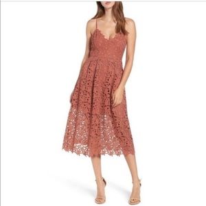 astr lace midi dress